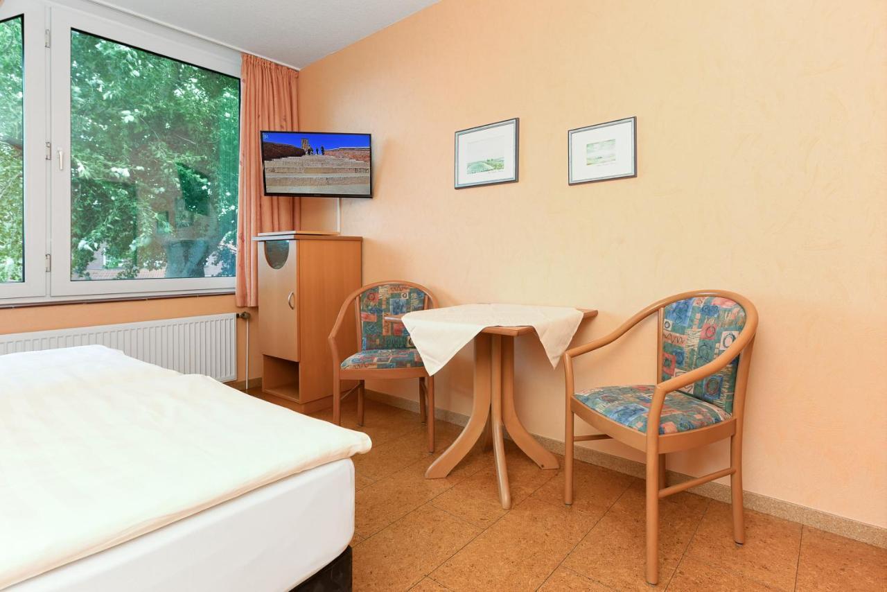 Hotel-Pension Altes Siel Bensersiel Kültér fotó